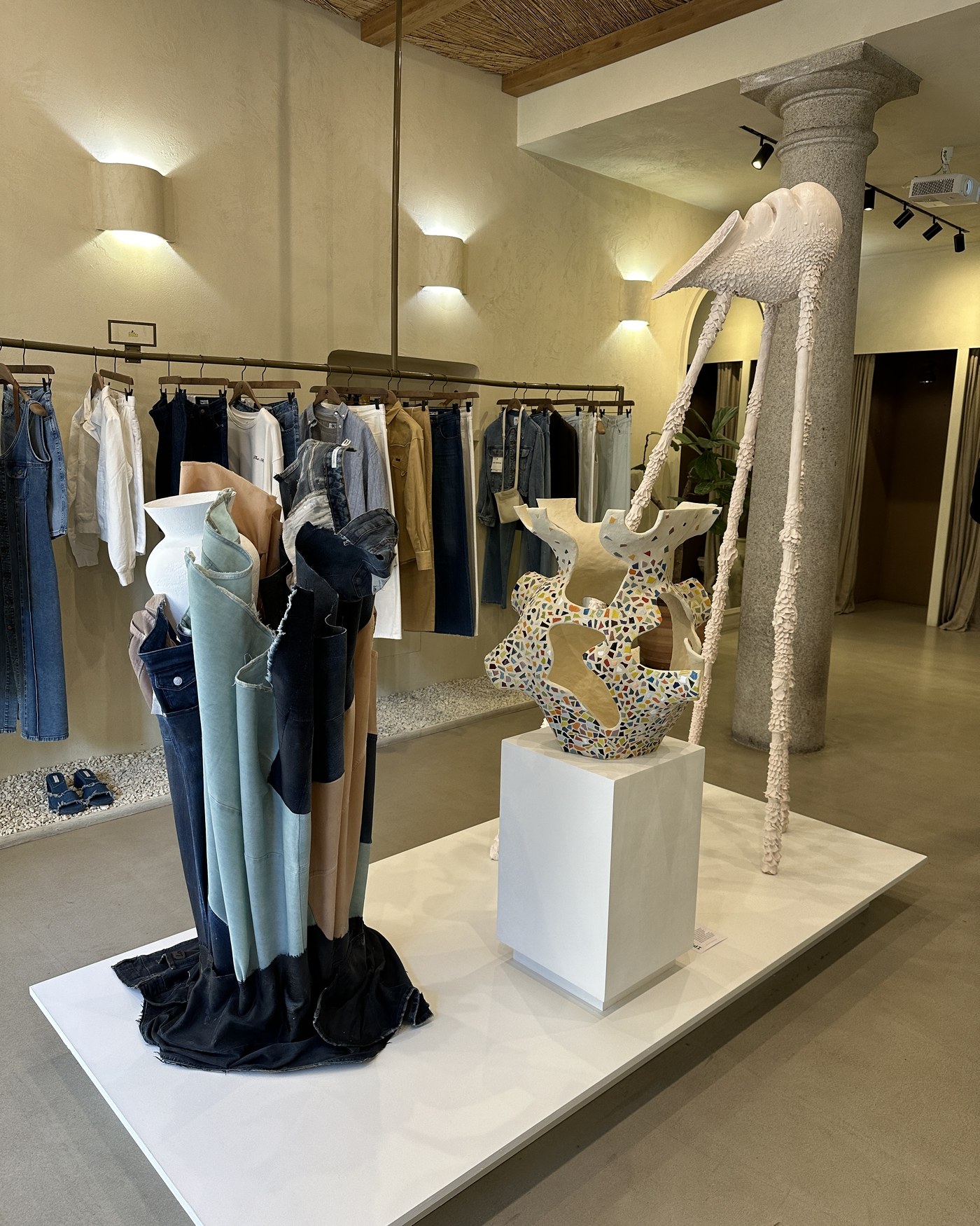 lois x naba — in-store presentation 3
